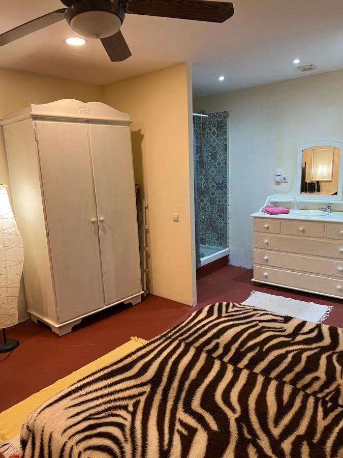 Apartamento Abierto Con Patio Matadepera Kültér fotó