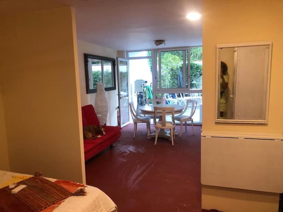 Apartamento Abierto Con Patio Matadepera Kültér fotó