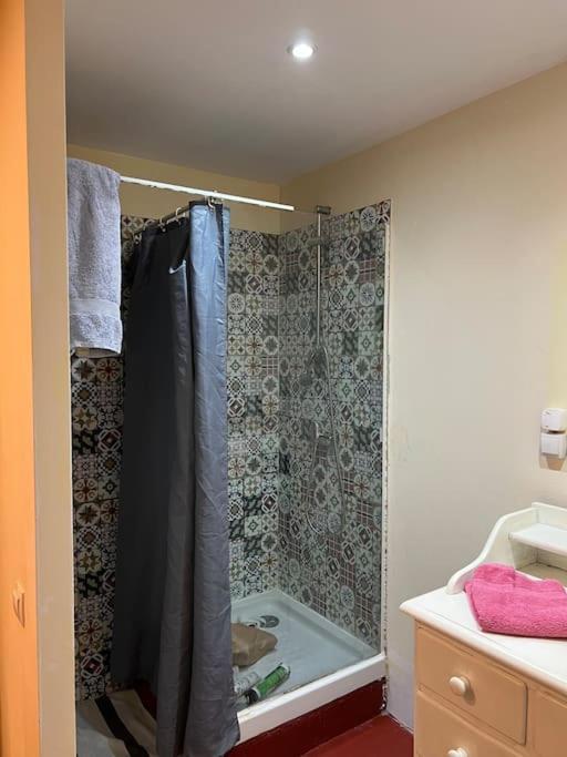 Apartamento Abierto Con Patio Matadepera Kültér fotó